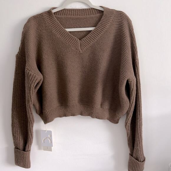NWT REVOLVE & ANTHROPOLOGIE lovers COMMENSE taupe cropped Sweater XS - Picture 12 of 13